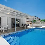 Villa Wonderful In Sueno Azul With Private Pool *
